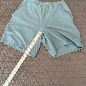 Lululemon Men's Light Blue Shorts